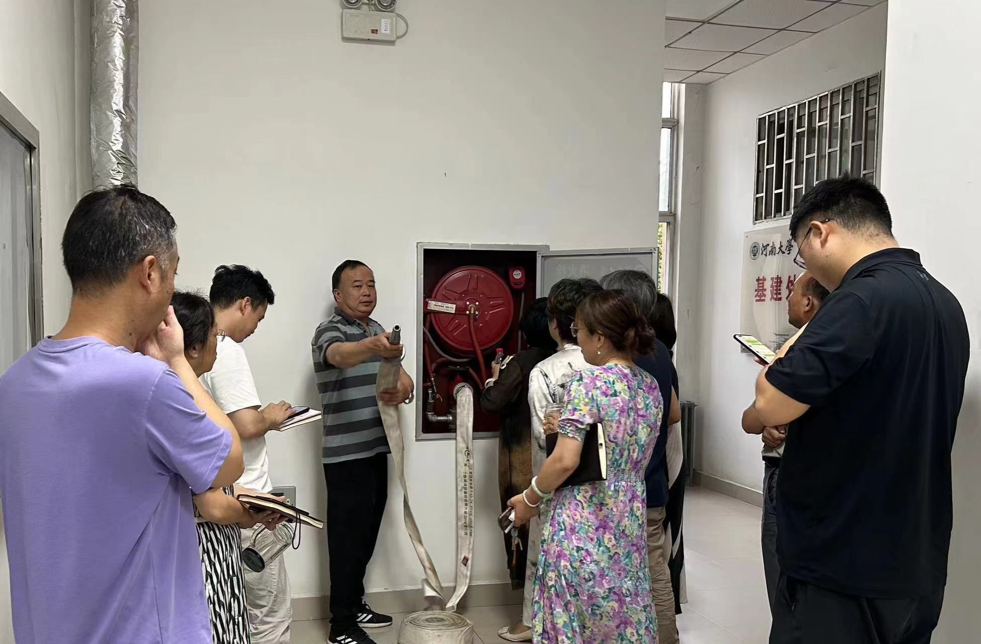 皇冠体育官方网站