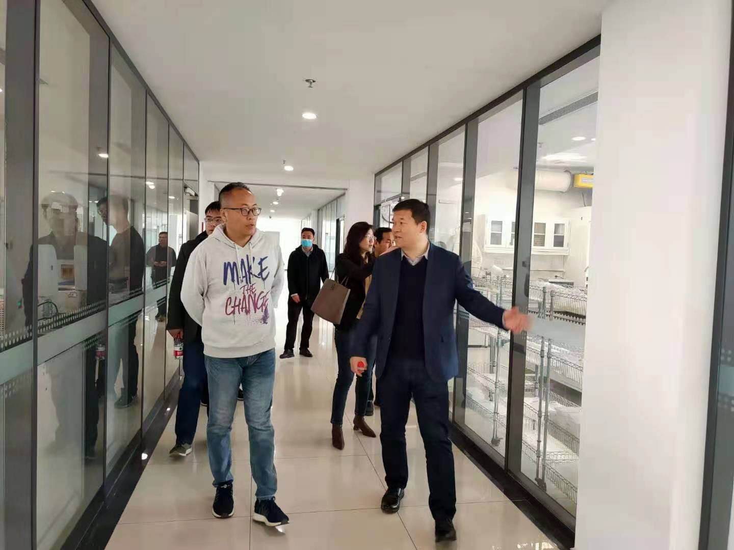 皇冠体育官方网站