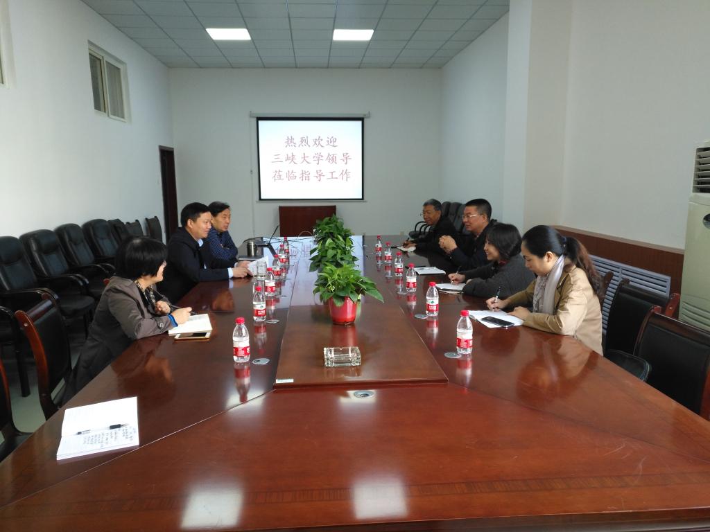皇冠体育官方网站